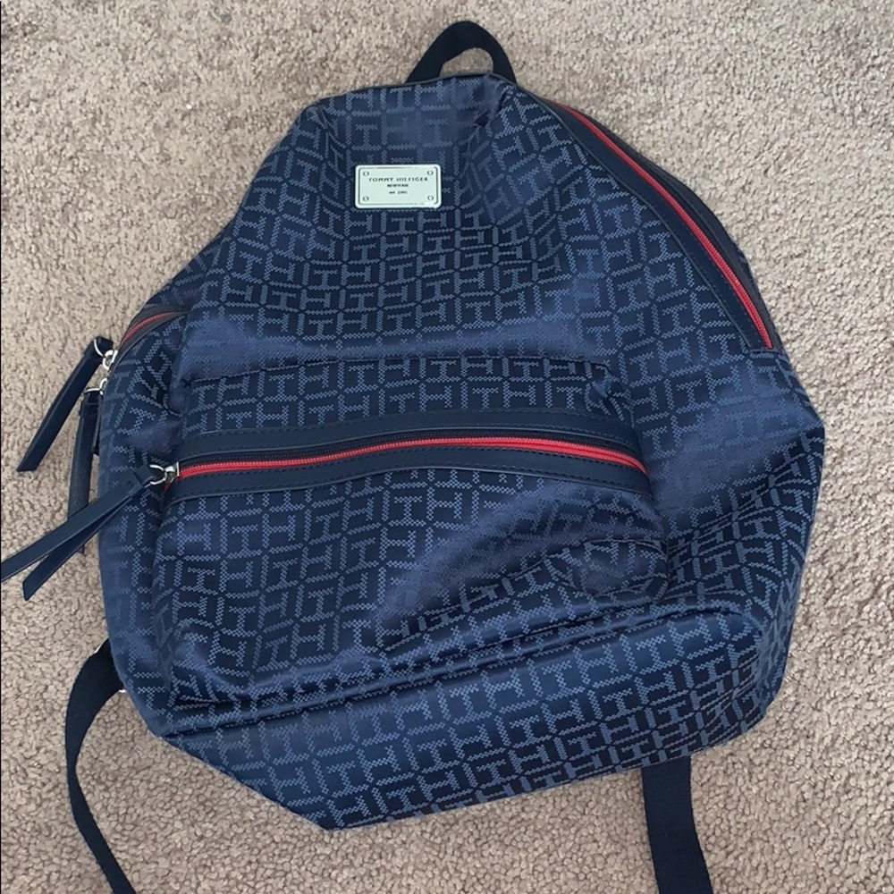 Tommy Hilfiger backpack. || like new